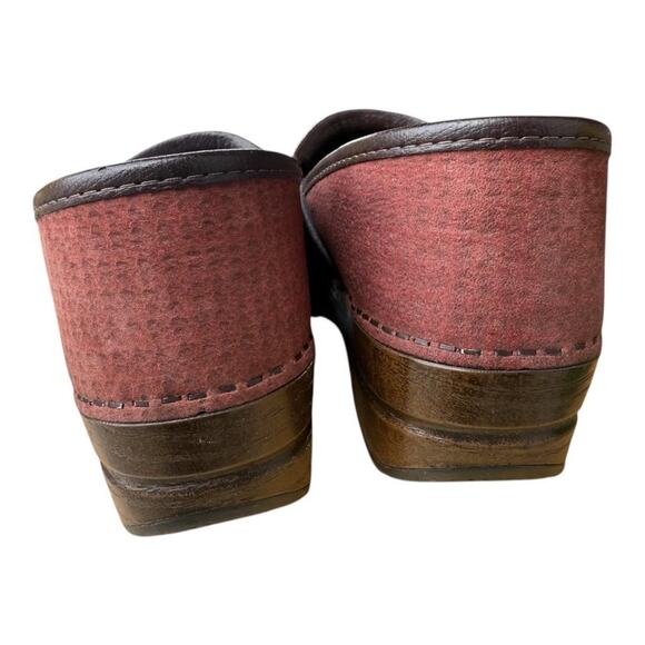 Dansko Maroon Leather Professional Clog Women size 39 US 9 - Picture 4 of 5